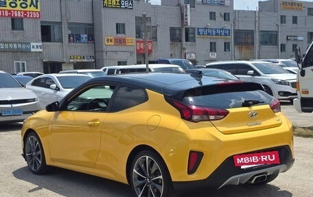 Hyundai Veloster II, 2018 год, 1 250 035 рублей, 4 фотография