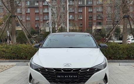 Hyundai Elantra, 2022 год, 1 182 000 рублей, 2 фотография