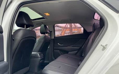 Hyundai Elantra, 2022 год, 1 182 000 рублей, 14 фотография