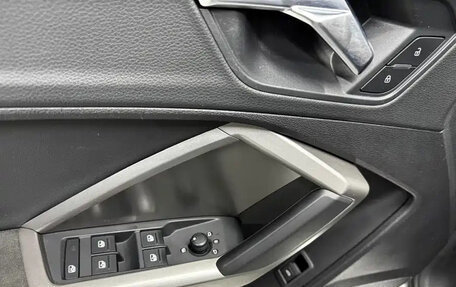 Audi Q3, 2021 год, 2 200 000 рублей, 8 фотография