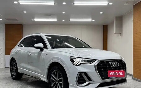 Audi Q3, 2021 год, 2 200 000 рублей, 3 фотография