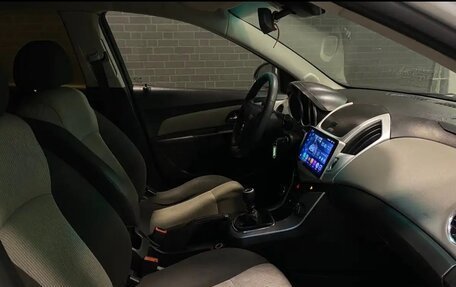 Chevrolet Cruze II, 2013 год, 415 000 рублей, 6 фотография