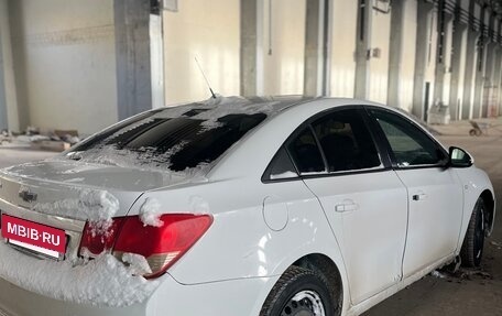 Chevrolet Cruze II, 2013 год, 415 000 рублей, 3 фотография