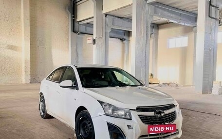 Chevrolet Cruze II, 2013 год, 415 000 рублей, 2 фотография