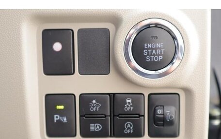 Toyota Passo III, 2022 год, 783 000 рублей, 19 фотография