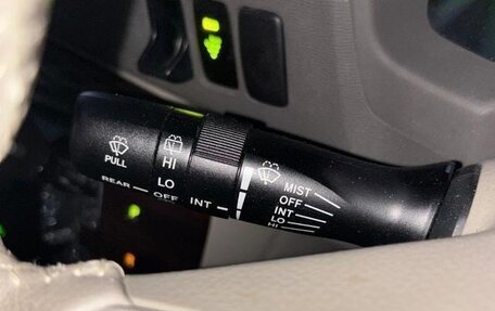 Toyota ISis I, 2012 год, 983 000 рублей, 7 фотография