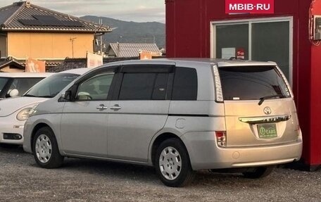 Toyota ISis I, 2012 год, 983 000 рублей, 5 фотография