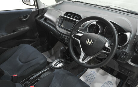 Honda Fit III, 2010 год, 829 000 рублей, 9 фотография
