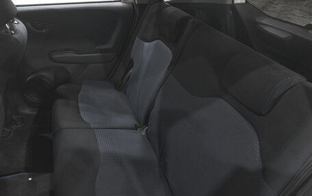 Honda Fit III, 2010 год, 829 000 рублей, 23 фотография