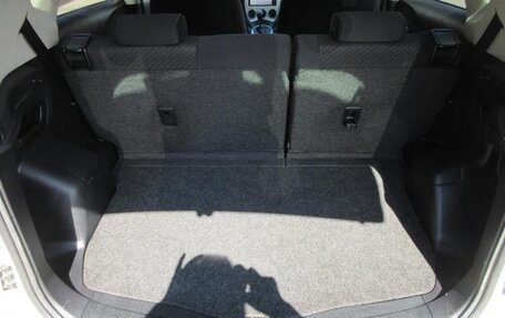 Toyota Ractis II, 2013 год, 737 000 рублей, 13 фотография