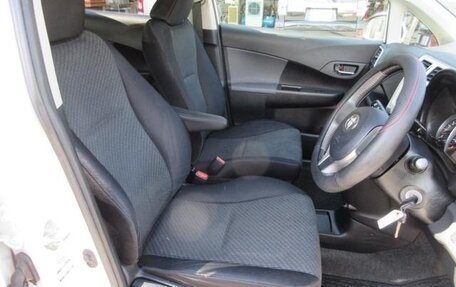 Toyota Ractis II, 2013 год, 737 000 рублей, 18 фотография