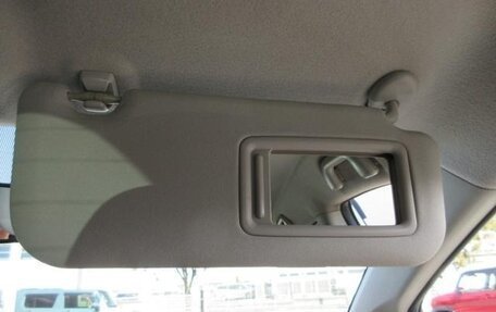 Toyota Ractis II, 2013 год, 737 000 рублей, 30 фотография