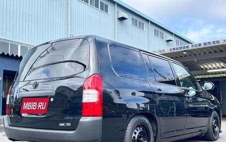 Toyota Probox I, 2022 год, 868 000 рублей, 2 фотография