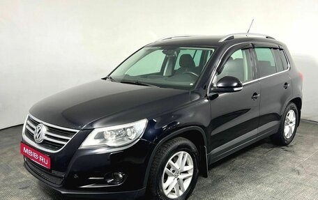 Volkswagen Tiguan I, 2011 год, 1 060 000 рублей, 1 фотография