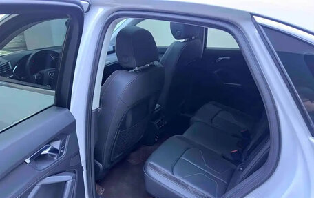 Audi Q3 Sportback, 2022 год, 2 350 000 рублей, 10 фотография