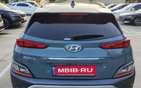 Hyundai Kona I, 2022 год, 1 750 000 рублей, 4 фотография