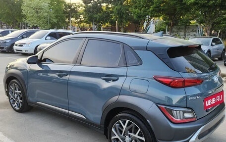 Hyundai Kona I, 2022 год, 1 750 000 рублей, 3 фотография