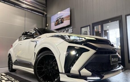 Toyota C-HR I рестайлинг, 2023 год, 1 598 000 рублей, 2 фотография