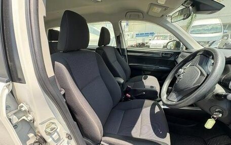 Toyota Corolla, 2018 год, 1 203 000 рублей, 9 фотография