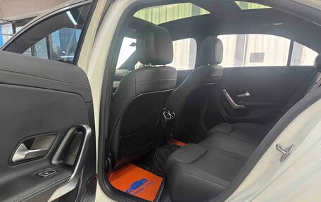 Mercedes-Benz A-Класс, 2021 год, 1 850 000 рублей, 8 фотография