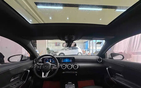 Mercedes-Benz A-Класс, 2021 год, 1 850 000 рублей, 11 фотография