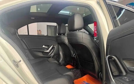 Mercedes-Benz A-Класс, 2021 год, 1 850 000 рублей, 9 фотография