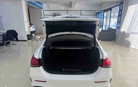 Mercedes-Benz A-Класс, 2021 год, 1 850 000 рублей, 13 фотография