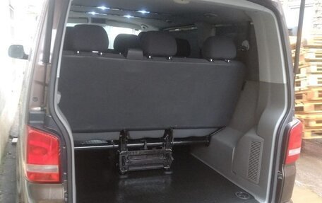 Volkswagen Caravelle T5, 2011 год, 1 350 000 рублей, 10 фотография