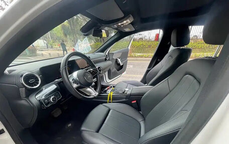 Mercedes-Benz A-Класс, 2023 год, 1 900 000 рублей, 8 фотография