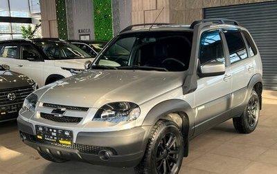 Chevrolet Niva I рестайлинг, 2017 год, 850 000 рублей, 1 фотография