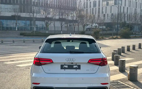 Audi A3, 2018 год, 1 300 000 рублей, 8 фотография
