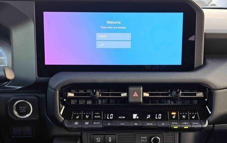 Toyota Land Cruiser Prado, 2025 год, 11 850 469 рублей, 16 фотография