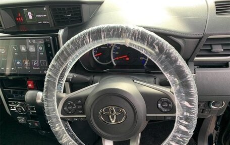 Toyota Roomy I, 2023 год, 12 фотография