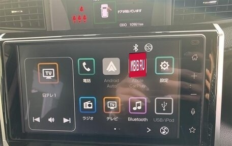 Toyota Roomy I, 2023 год, 22 фотография