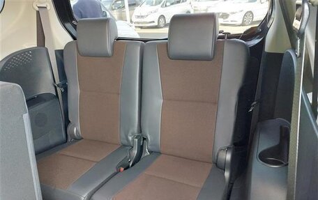 Toyota Sienta II, 2021 год, 1 149 000 рублей, 22 фотография