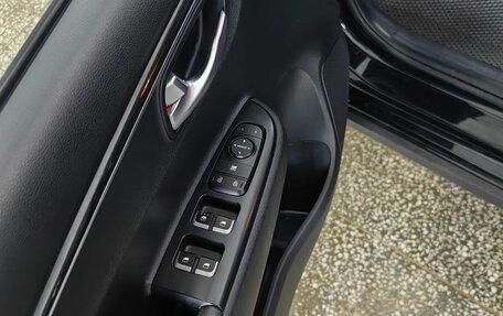 KIA Rio IV, 2017 год, 1 400 000 рублей, 6 фотография