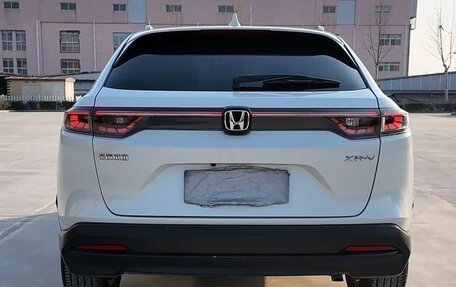 Honda Vezel, 2023 год, 2 050 000 рублей, 4 фотография