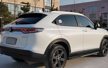 Honda Vezel, 2023 год, 2 050 000 рублей, 3 фотография