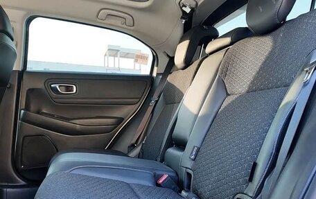 Honda Vezel, 2023 год, 2 050 000 рублей, 13 фотография