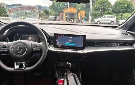 MG 5, 2022 год, 900 000 рублей, 9 фотография