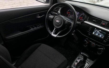 KIA Rio IV, 2018 год, 1 290 000 рублей, 13 фотография