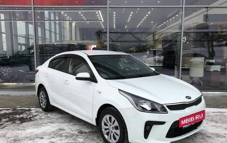 KIA Rio IV, 2018 год, 1 290 000 рублей, 5 фотография