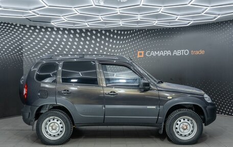 Chevrolet Niva I рестайлинг, 2015 год, 482 000 рублей, 5 фотография