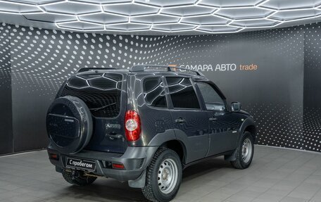 Chevrolet Niva I рестайлинг, 2015 год, 482 000 рублей, 2 фотография