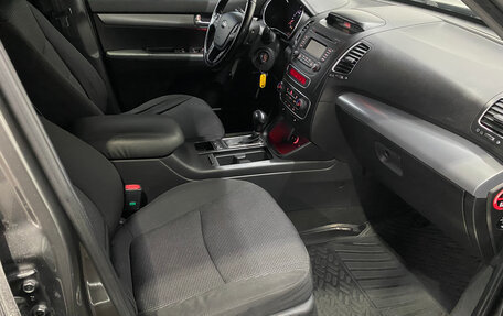 KIA Sorento II рестайлинг, 2012 год, 1 690 000 рублей, 12 фотография