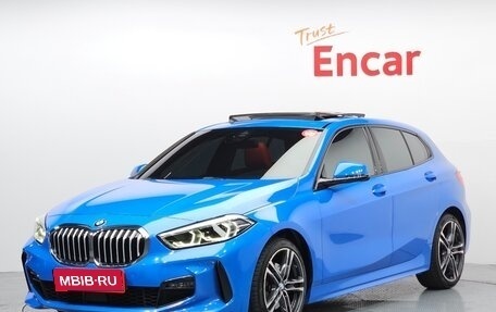 BMW 1 серия, 2021 год, 2 730 000 рублей, 1 фотография