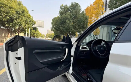 BMW 2 серия F22, 2017 год, 1 750 000 рублей, 9 фотография