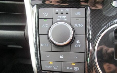 Toyota Wish II, 2017 год, 1 082 000 рублей, 10 фотография