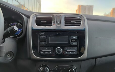 Renault Sandero II рестайлинг, 2017 год, 1 070 000 рублей, 18 фотография