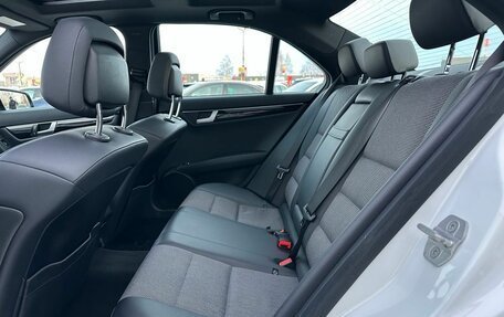 Mercedes-Benz C-Класс, 2013 год, 1 899 000 рублей, 36 фотография